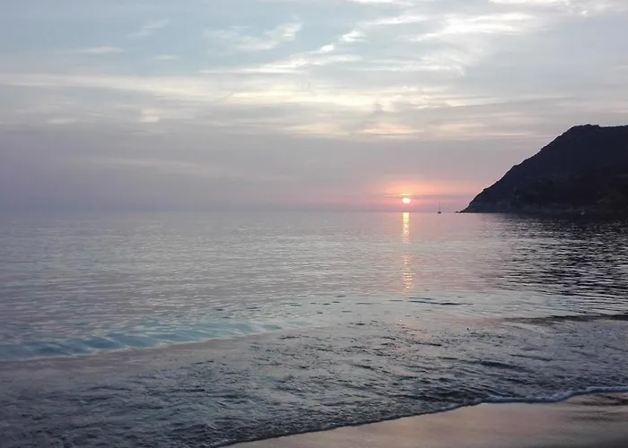 Roccesarde * アルゲーロ